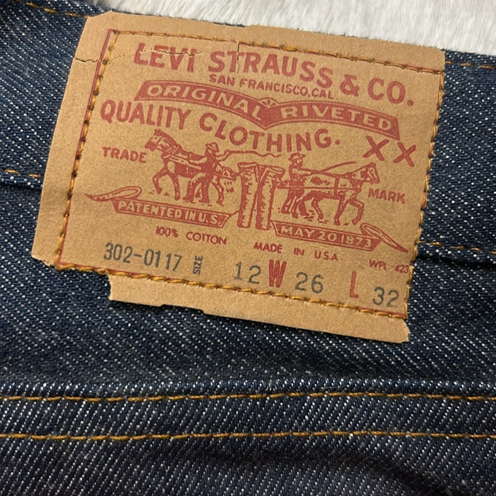 Vintage Levi’s Denim - Picture 3 of 9